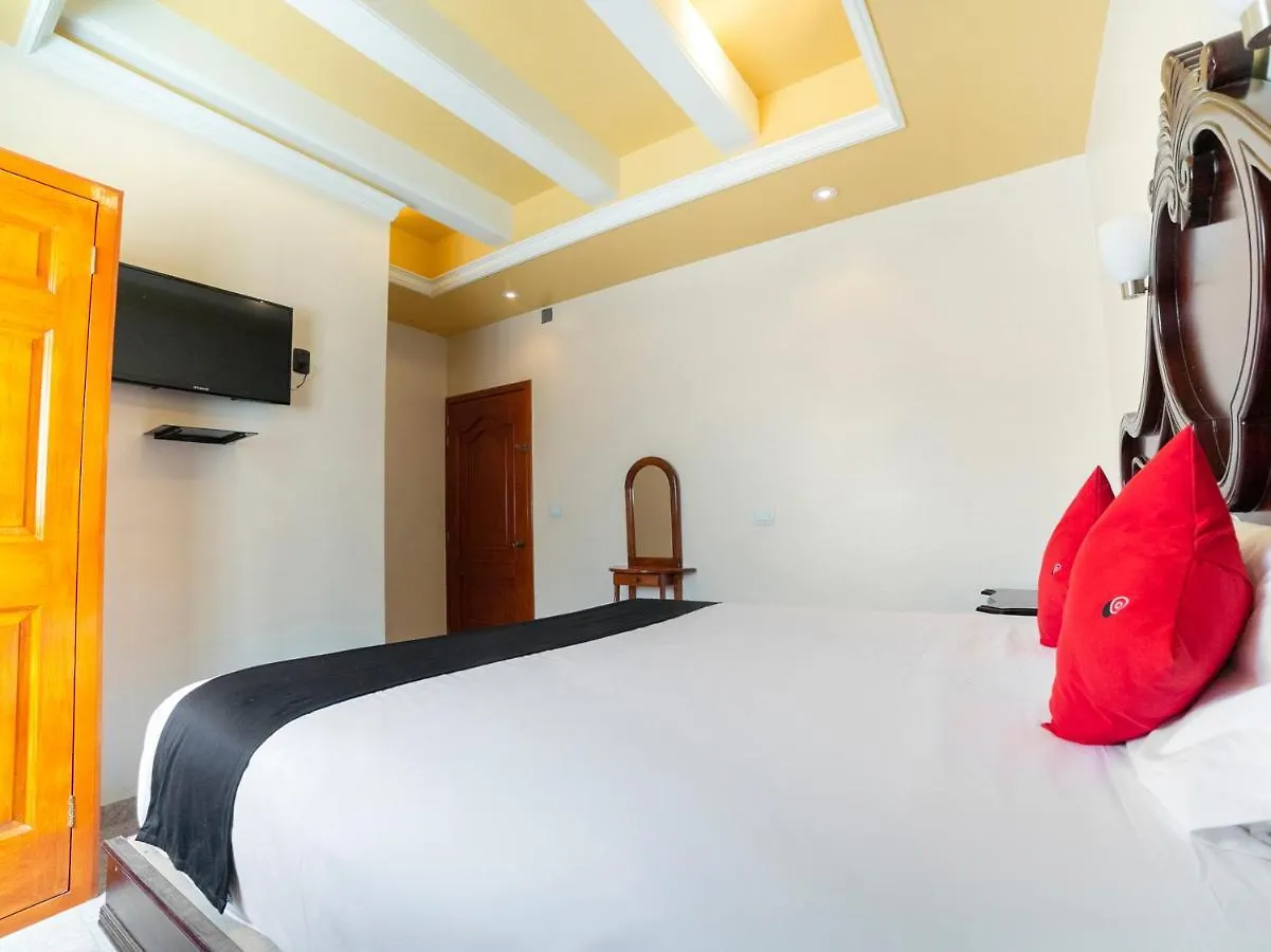 ***  Capital O Hotel La Finca Querétaro México